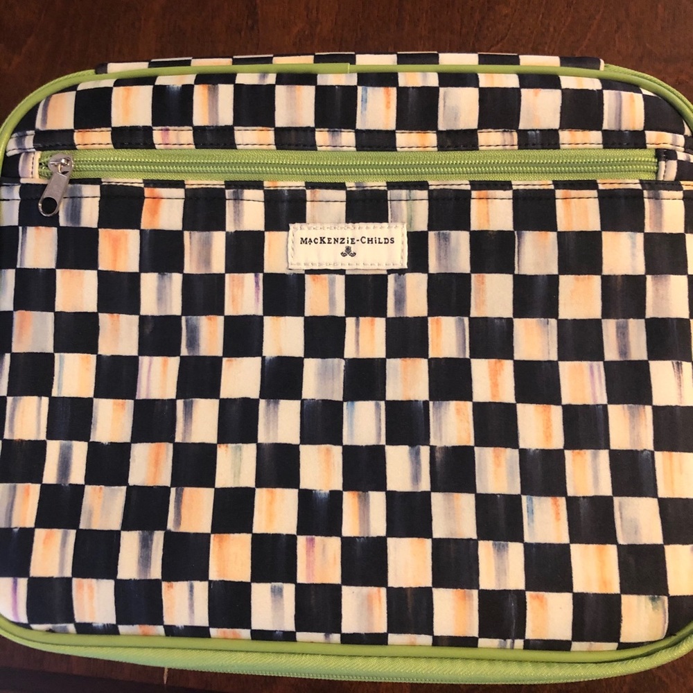 Small Laptop/Tablet Case